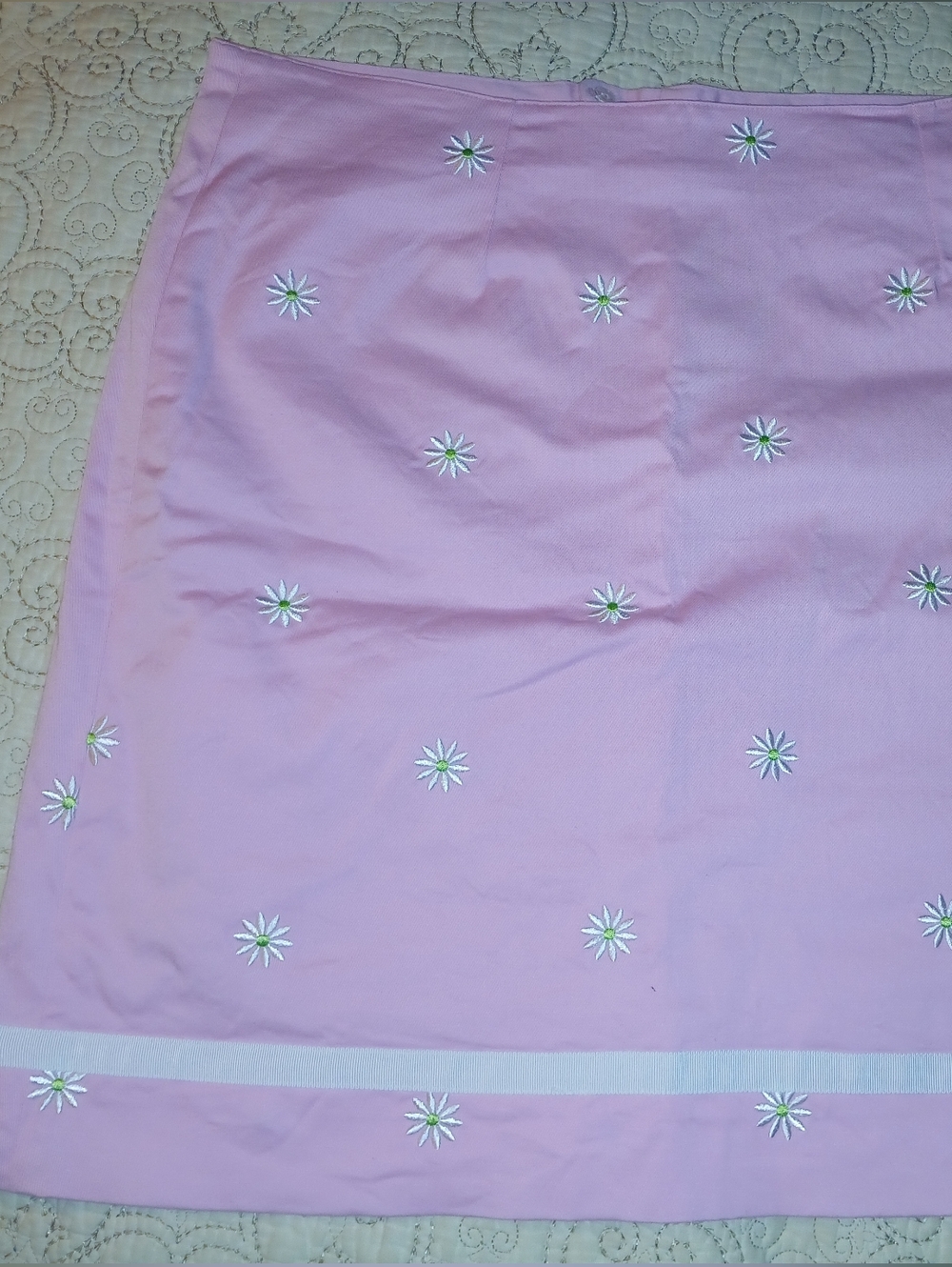 Lilly Pulitzer Pink Embroidered Daisy Skirt